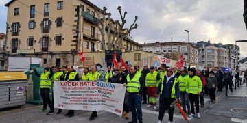 La huelga indefinida en Katoen Natie alcanza 25 días sin acuerdo tras mediación en Cantabria