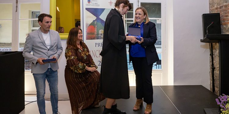 La Consejería de Inclusión convoca los Premios Nacionales Pancho Cossío para jóvenes creadores