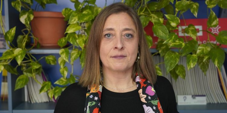 «Si se reorganiza no veo problema en abrir los quirófanos por la tarde»: Arantxa Cosio