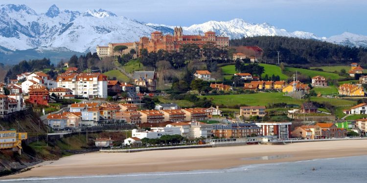 Comillas llevará su estrategia turística a FITUR con una apuesta por la sostenibilidad y la desestacionalización