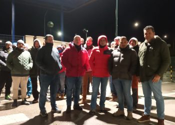 Comienza la huelga general indefinida en la fábrica de Altadis en Cantabria con alto seguimiento
