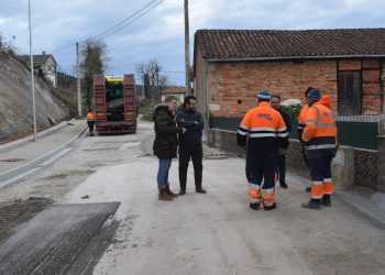 La ampliación de la carretera entre San Vicente y Salcedo en Vioño entra en su fase final