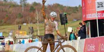 Isaac Suárez suma un nuevo título nacional en máster 40 de ciclocross