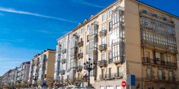 Caída de la oferta de viviendas en venta en Cantabria y Santander