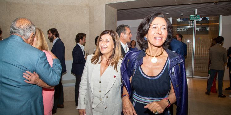Ana Patricia Botín destaca el potencial de Cantabria tras la visita de Sáenz de Buruaga a México