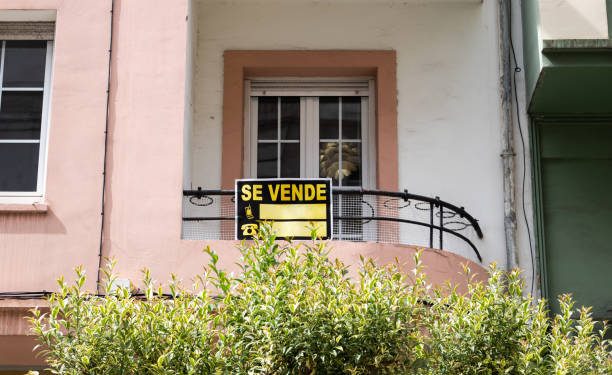 Compraventas de fincas en Cantabria crecen un 12,6% en noviembre, con un aumento destacado en viviendas