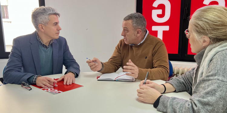 Zuloaga critica la gestión del PP en Cantabria y pide medidas para frenar la caída de la industria