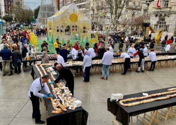 El Ayuntamiento de Santander repartirá este viernes 1.200 raciones de roscón