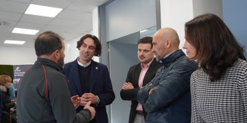 Éxito rotundo en la I Feria de Empleo del Sector Naval en Astillero