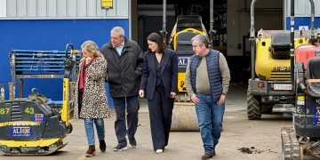 El Ayuntamiento de Santander completará el asfaltado de la calle Peña Labra en Candina