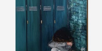 La exposición ‘Desde diferentes miradas’ llega a Valdecilla para visibilizar el acoso escolar y el suicidio