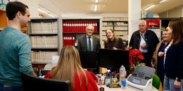 La consejera de Justicia aborda la mejora de los juzgados y la nueva estructura judicial en Santoña