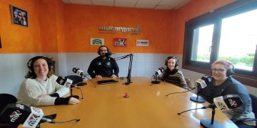 Tertulia de Sociedad 