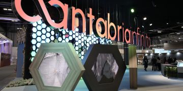 Cantabria se prepara para el Jubileo del Turismo Religioso 2025 y celebra los 140 años de El Capricho de Gaudí en Fitur