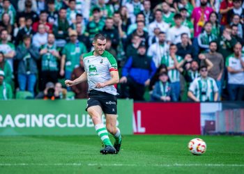 El Racing en alerta por la posible baja de Álvaro Mantilla ante el Albacete