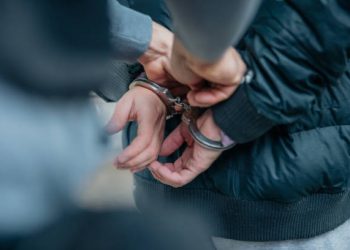 Detenido un hombre de 43 años por agredir a otro de 32 durante una pelea en Santander
