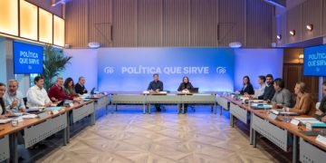 El PP se reúne en Asturias para fijar su agenda de 2025, con la vivienda como tema clave