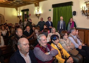 Camargo rinde homenaje a sus docentes jubilados en un acto de reconocimiento a su labor educativa