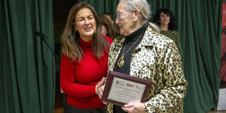Cantabria refuerza su compromiso con la participación de los mayores en un homenaje en Santander