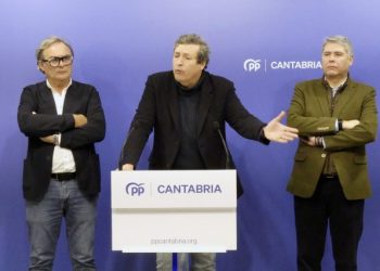 El PP de Cantabria critica a Sánchez: “Jamás dialoga con el PP, pero se arrastra con Puigdemont”