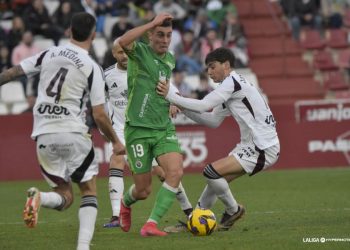 Empate agónico entre Albacete y Racing de Santander (2-2)