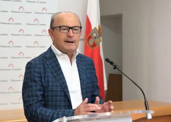 López Marcano insta a Sáenz de Buruaga a avanzar en el AVE a Reinosa y la cesión del polígono de La Vega