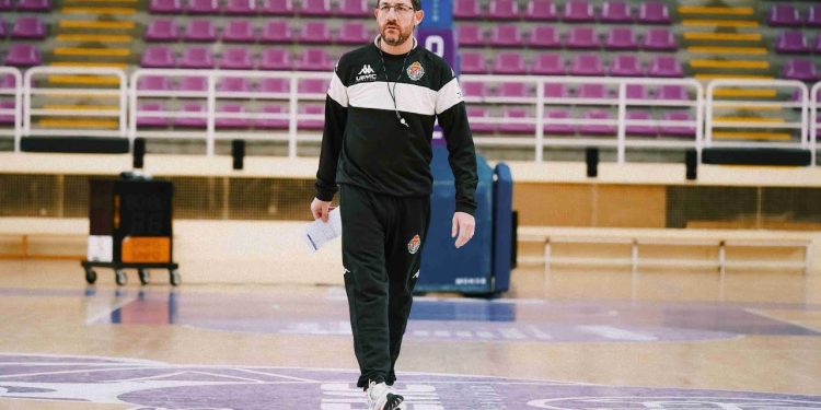 Lolo Encinas se une al Grupo Alega Cantabria como entrenador hasta 2026