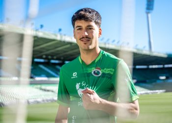 Víctor Meseguer sufre una micro-rotura de fibras en el muslo derecho