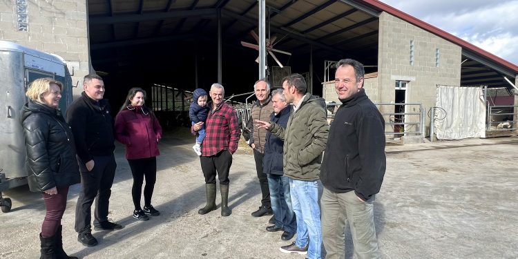 La consejera María Jesús Susinos reafirma el compromiso del Gobierno de Cantabria con la ganadería y el relevo generacional