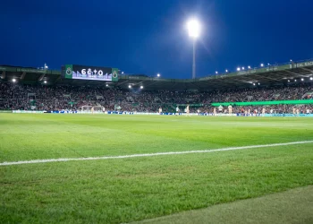 El Racing roza los 18.000 abonados y solo quedan 60 carnets disponibles