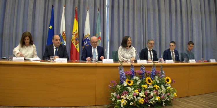 La Facultad de Derecho de la UC celebra la festividad de San Raimundo de Peñafort con un acto académico y la entrega de premios a estudiantes destacados
