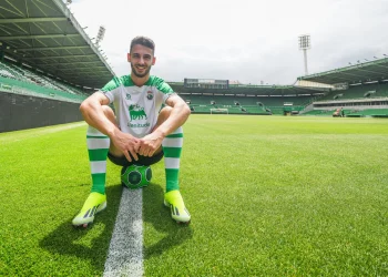 Andrés Martín se retira del entrenamiento del Real Racing Club