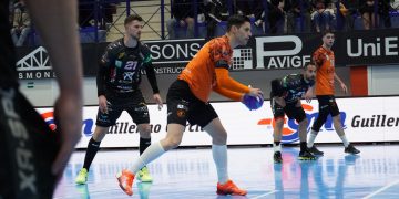 Bathco BM Torrelavega conquista Puente Genil y afianza la segunda plaza