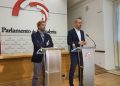 López Estrada propone declarar nuevas reservas de surf en Santander y Santoña para impulsar el turismo y la economía local
