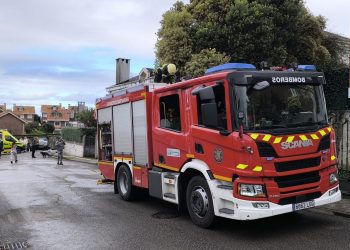 Un hombre fallece en el incendio de un chalé en Cacicedo de Camargo