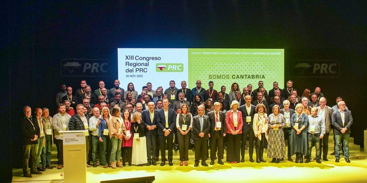 Malestar en el PRC por la candidatura de Guillermo Blanco: los líderes locales exigen claridad en la sucesión de Revilla