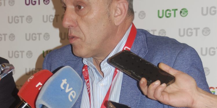 Mariano Carmona seguirá al frente de UGT Cantabria en su tercer y último mandato