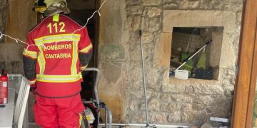 Incendio en una vivienda de Udías controlado por los propietarios