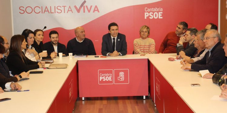 Agustín Molleda, coordinador general del comité organizador del 15º Congreso del PSOE de Cantabria