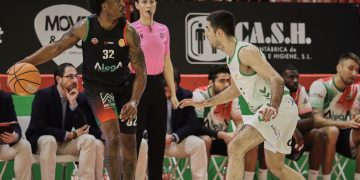 El Grupo Alega Cantabria rompe su sequía con una victoria clave ante Amics Castelló