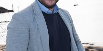 Podemos Cantabria exige revisar los contratos con Ryanair y priorizar la inversión en infraestructura ferroviaria