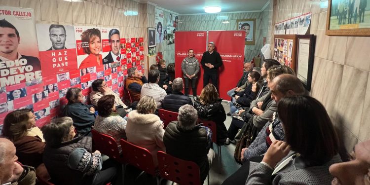 Pablo Zuloaga anima a la militancia del PSOE a votar “pensando en ganar a la derecha en 2027”