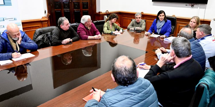 Gema Igual anuncia un nuevo plan de mejora de viales para los barrios de Santander