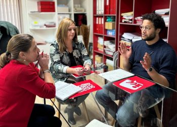 IU critica la «imposición» de la OLA en Valdecilla sin consultar a los trabajadores