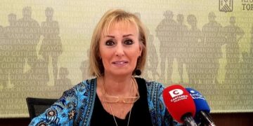 «Dos empresas se han presentado a la licitación del Torrebus» / Jezabel Tazón