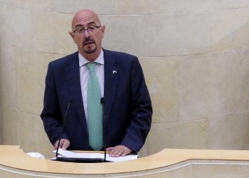 Pascual acusa al PSOE de presentar una «denuncia falsa» sobre las listas de espera