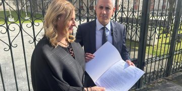 PSOE denuncia ante Fiscalía los presuntos delitos en la gestión sanitaria del PP en Cantabria