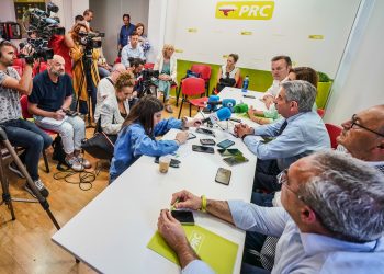 Revilla anuncia el calendario para su sucesión en el PRC: primarias el 4 de mayo y congreso el día 18