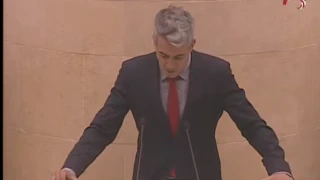 El Parlamento de Cantabria exige un informe para evaluar la rescisión del contrato de transporte sanitario