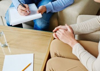 Cruz Roja organiza en Torrelavega una jornada sobre salud mental y empleo